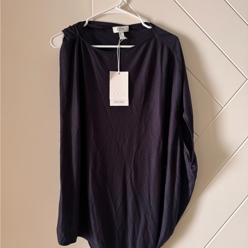 COS Women's Elegant Black Blouse